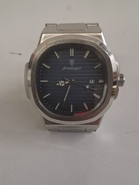 MEN'S POEDAGAR WATCH 613B DAY MARKER RUNS GREAT FITS UP TO 9" WRIST -  GW-22A